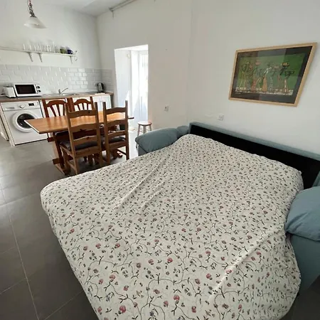Casa Poniente Old Town Apartment *